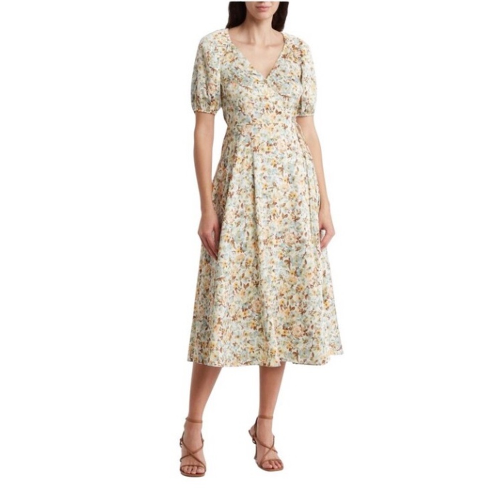 NWOT AUGUST SKY FLORAL SKY WRAP DRESS- BROKEN ZIPPER